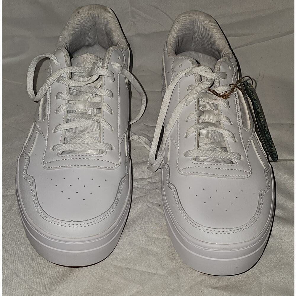 Reebok Club Memt Women's Lifestyle Shoes - Picture 4 of 6